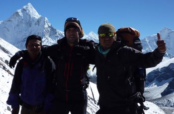 Everest high pass trek