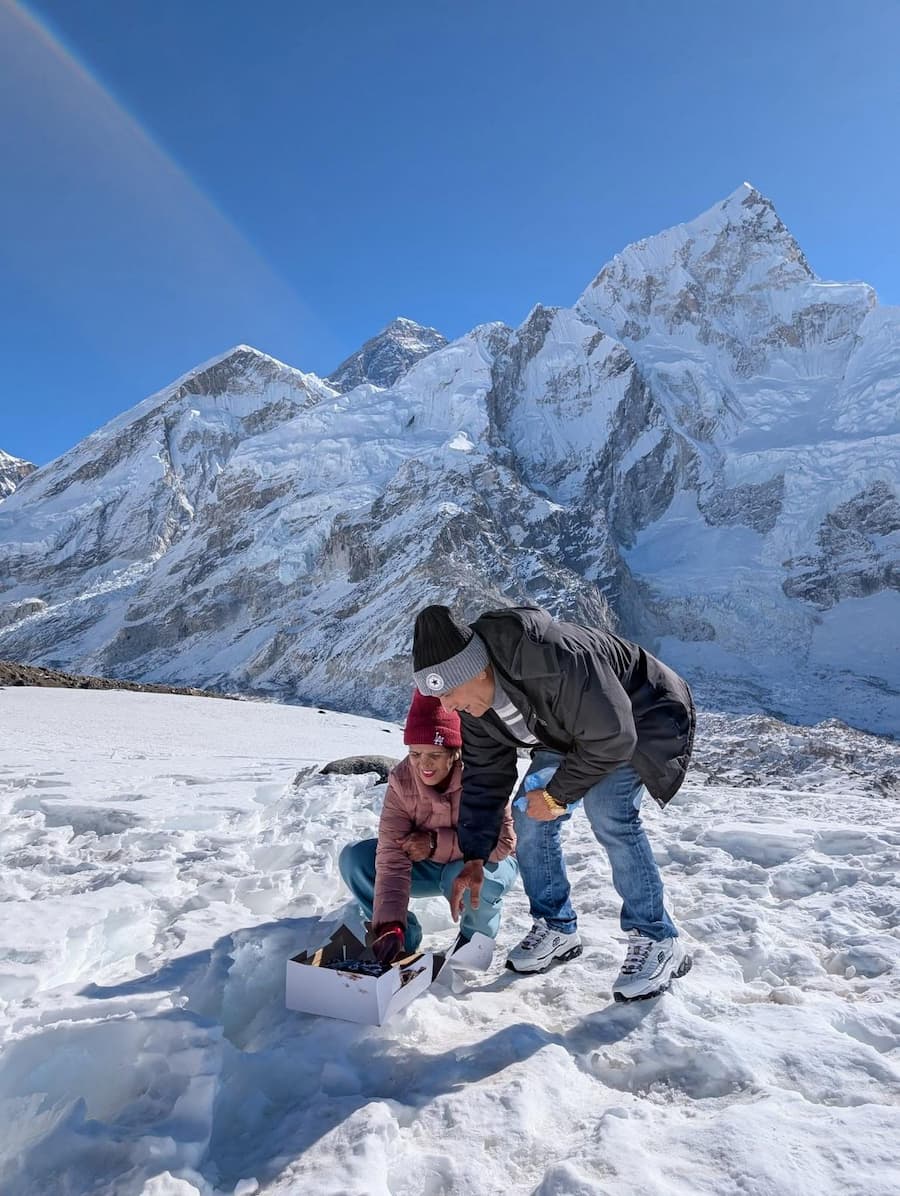 10 reasons to choose an Everest Base Camp Helicopter Tour during winter