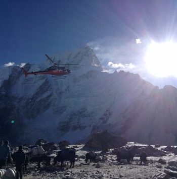 Everest base camp Helicopter tour in September